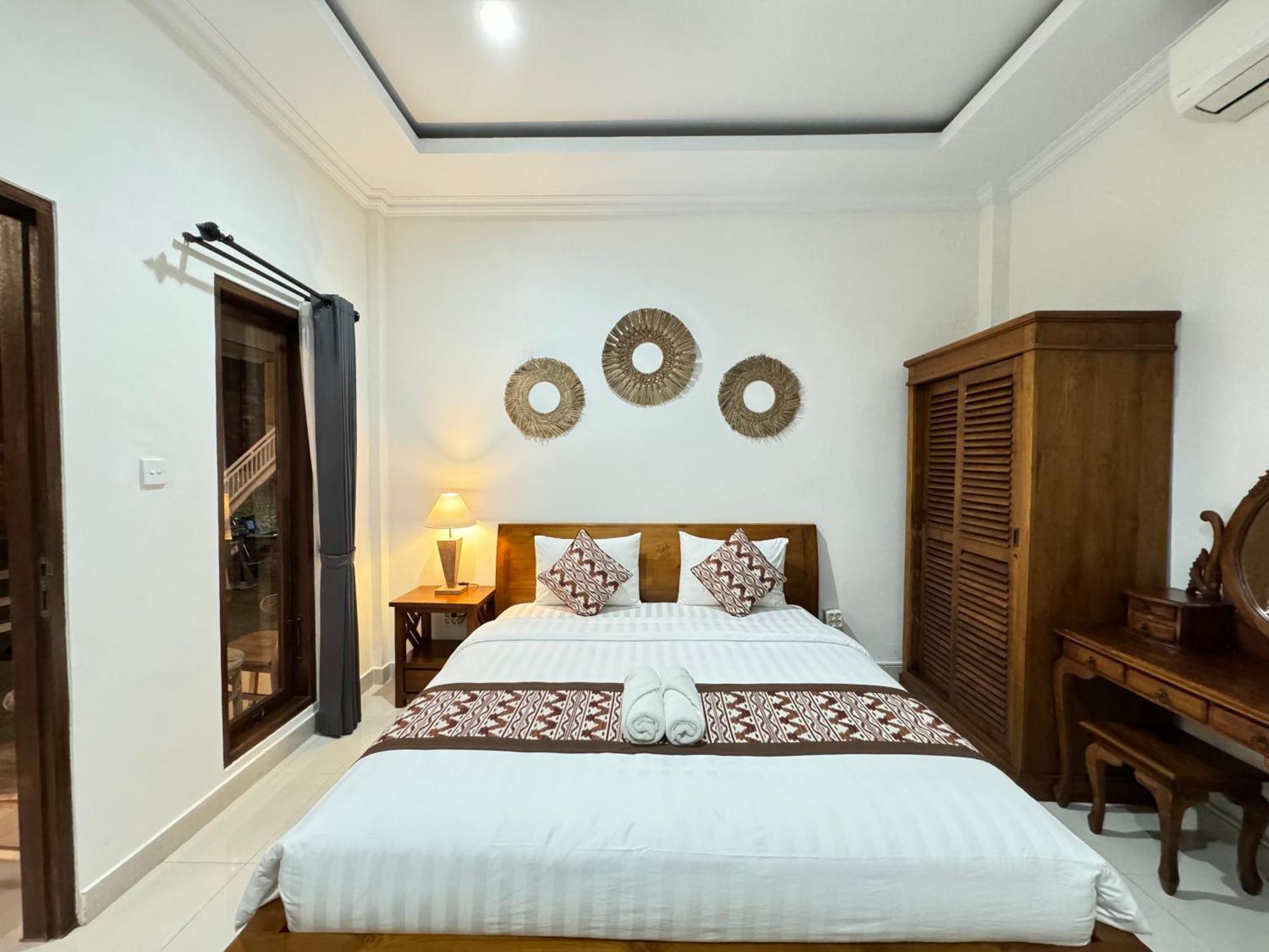 Hanaka Riverside Ubud Экстерьер фото