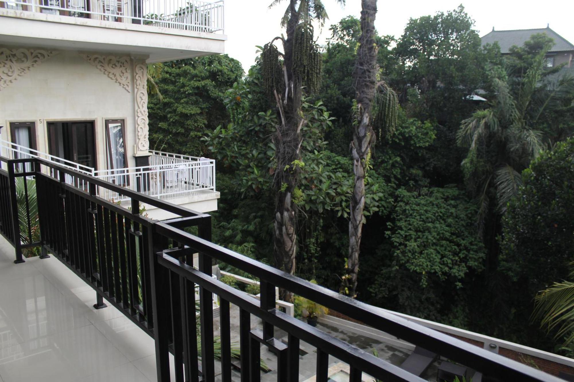 Hanaka Riverside Ubud Экстерьер фото