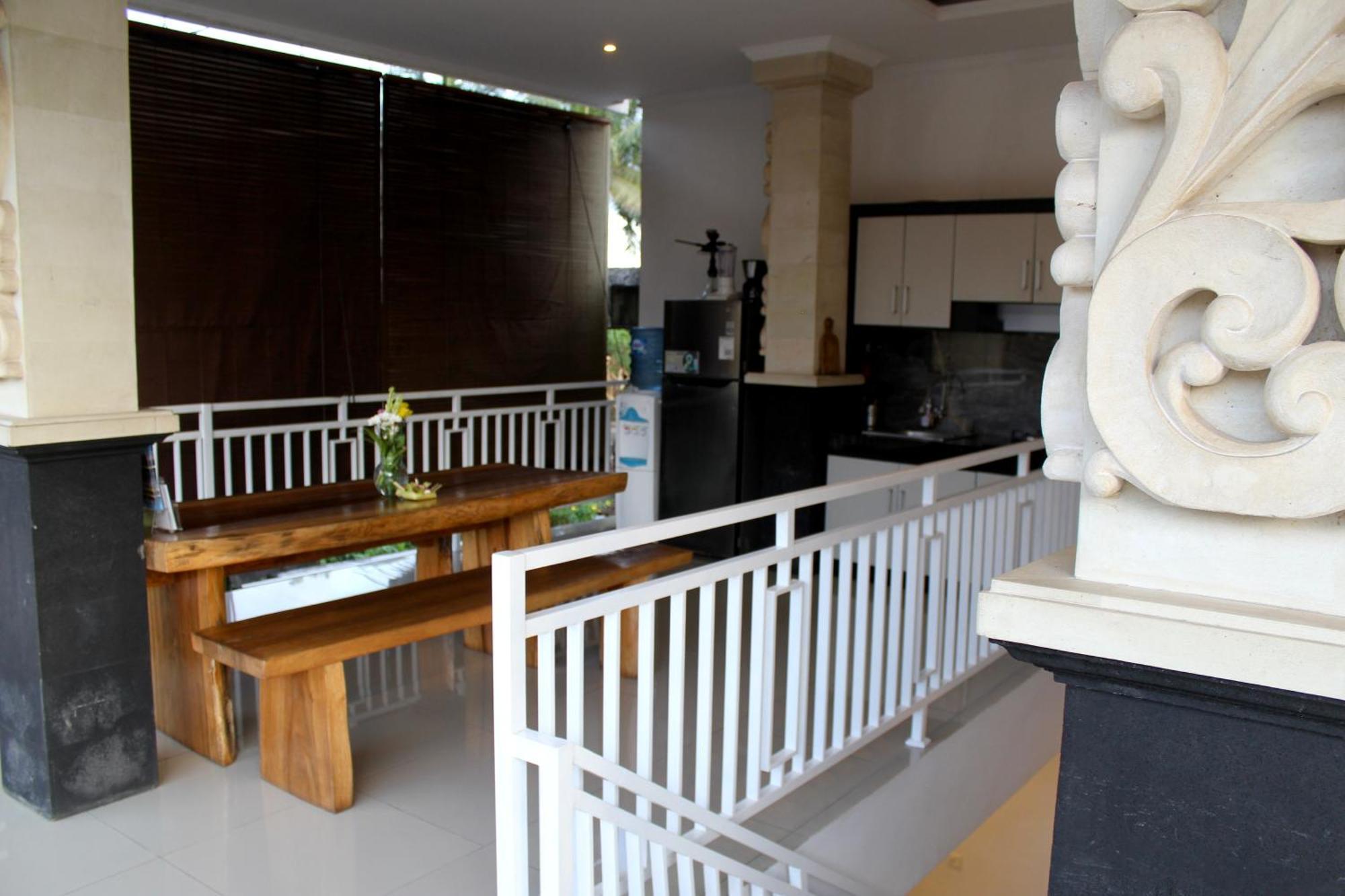 Hanaka Riverside Ubud Экстерьер фото