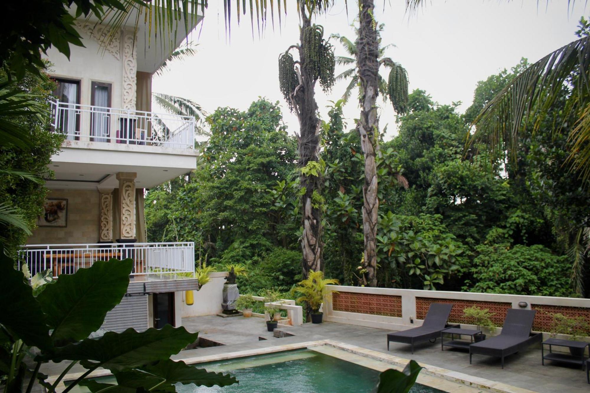 Hanaka Riverside Ubud Экстерьер фото