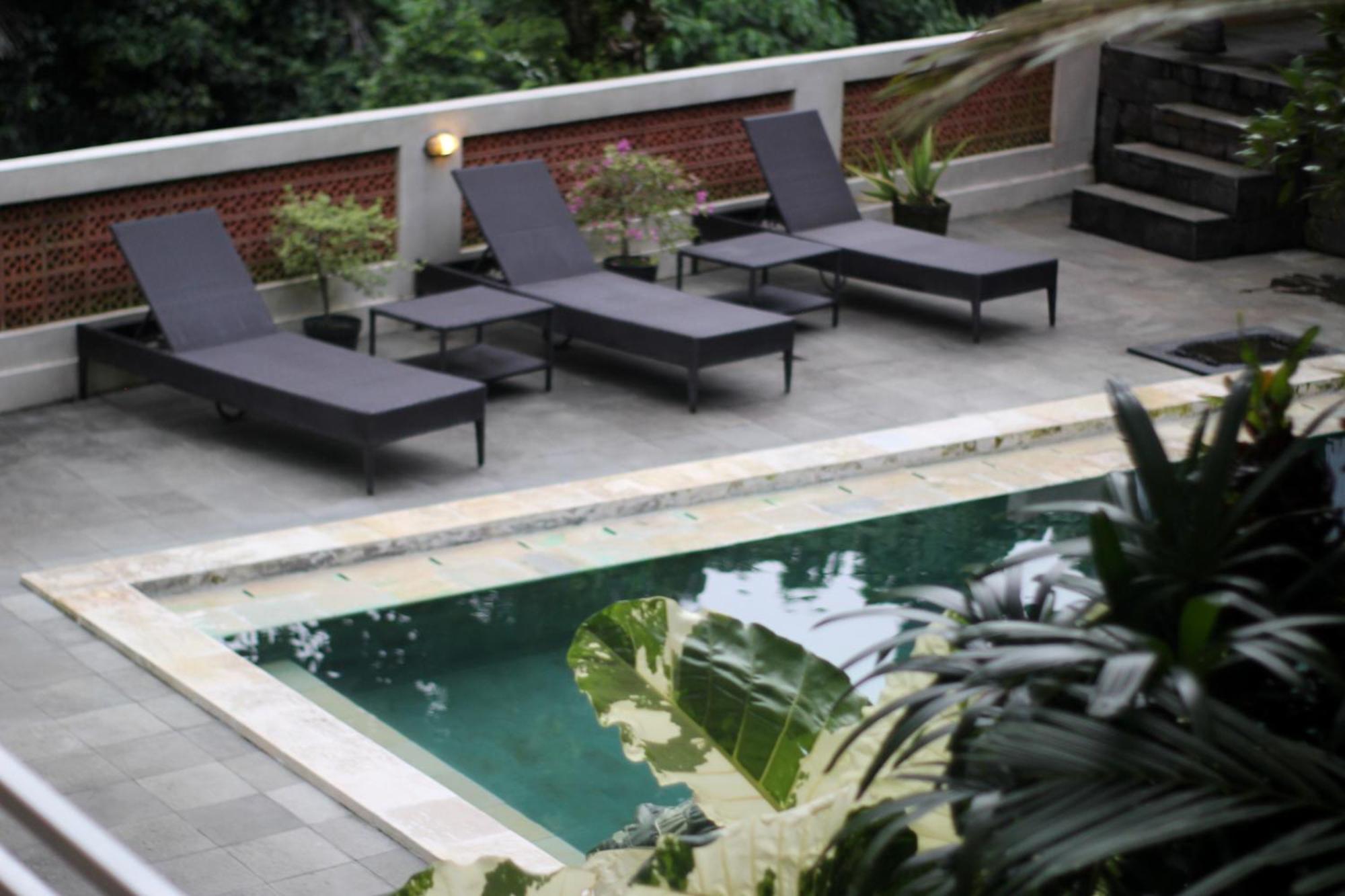Hanaka Riverside Ubud Экстерьер фото
