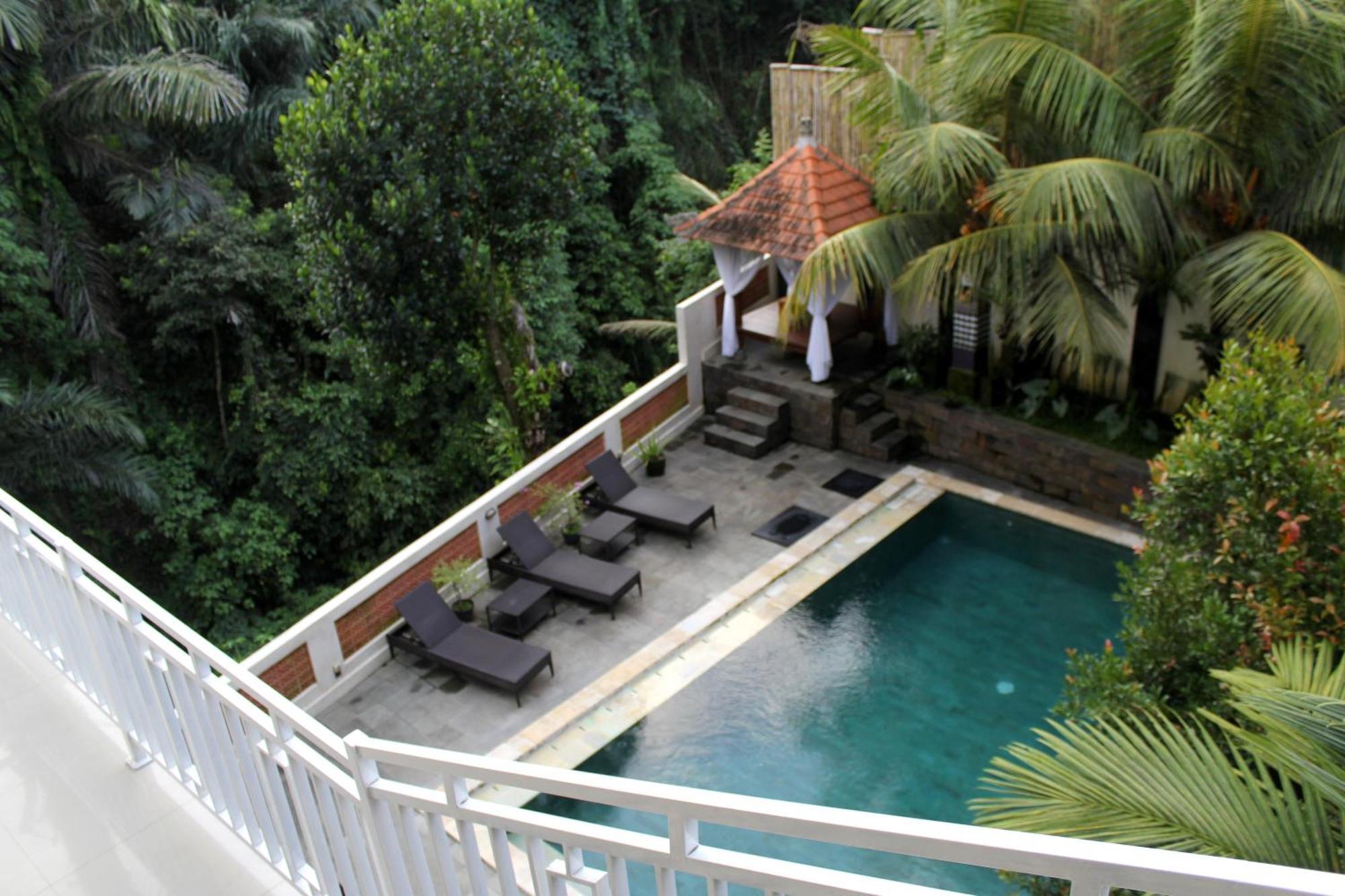 Hanaka Riverside Ubud Экстерьер фото
