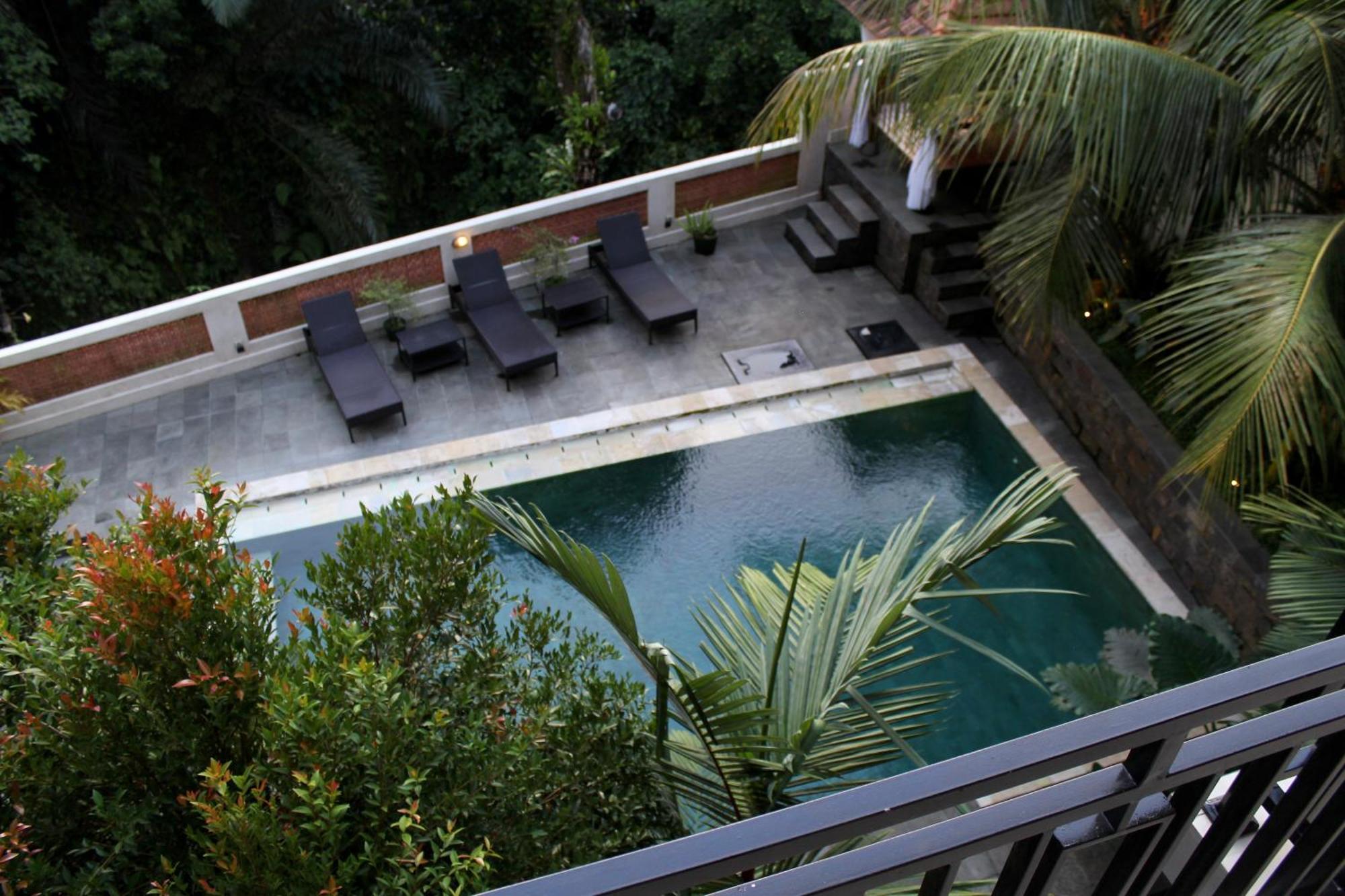 Hanaka Riverside Ubud Экстерьер фото
